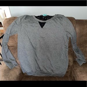 Woman’s long sleeve shirt